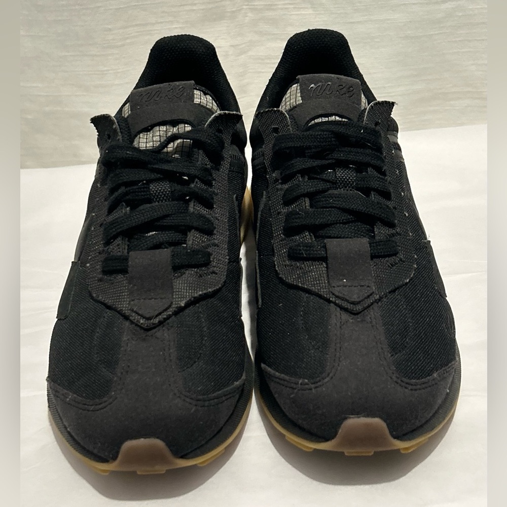 Nike Air Max Pre-Day Gum Men's Black Neutral Minimalist Casual Sneakers
